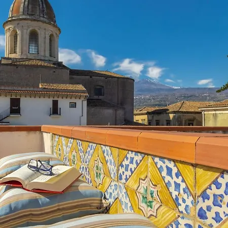 Don Camillo Suites شقة ريبوسْتو